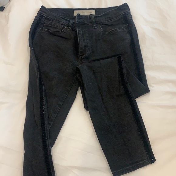 Gap black 26r jeans with velvet stripes on side - Picture 1 of 3